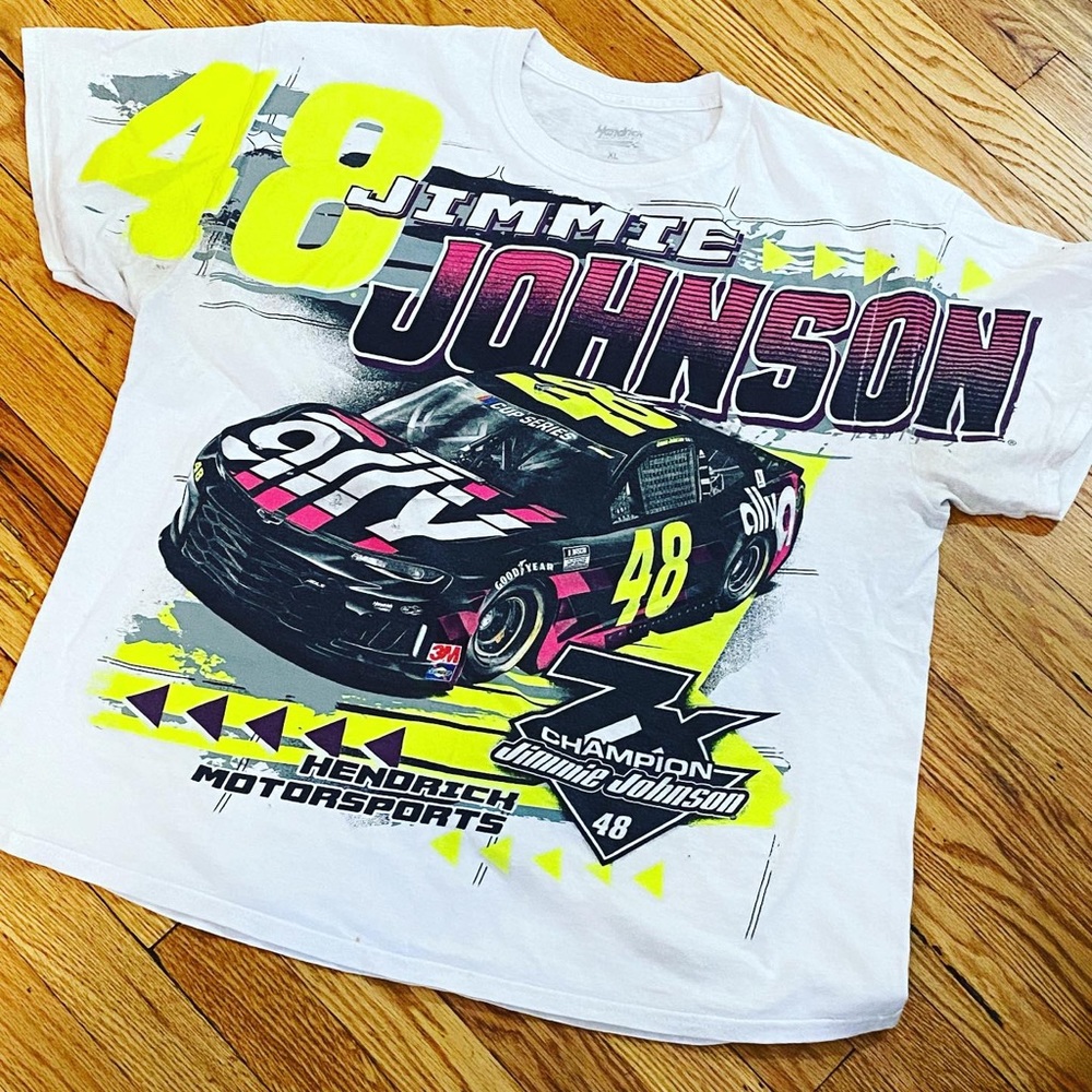 NASCAR Jimmie Johnson t-shirt!